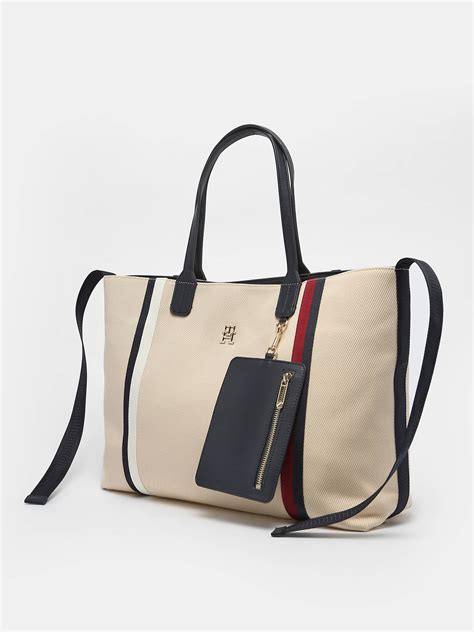 tommy hilfiger shoulder bag women's